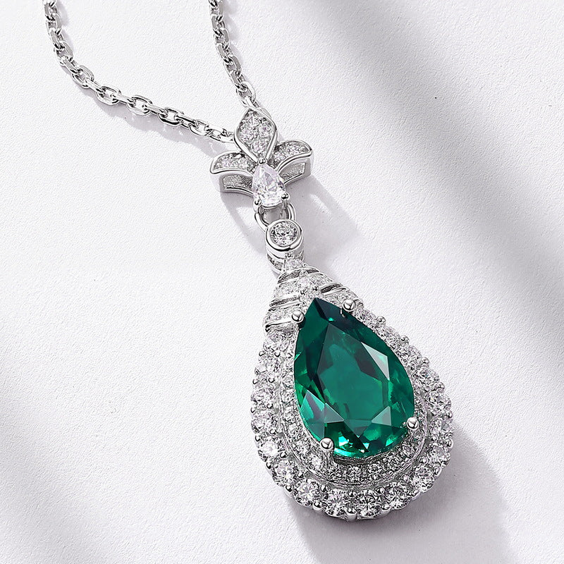 Emerald  pendant
